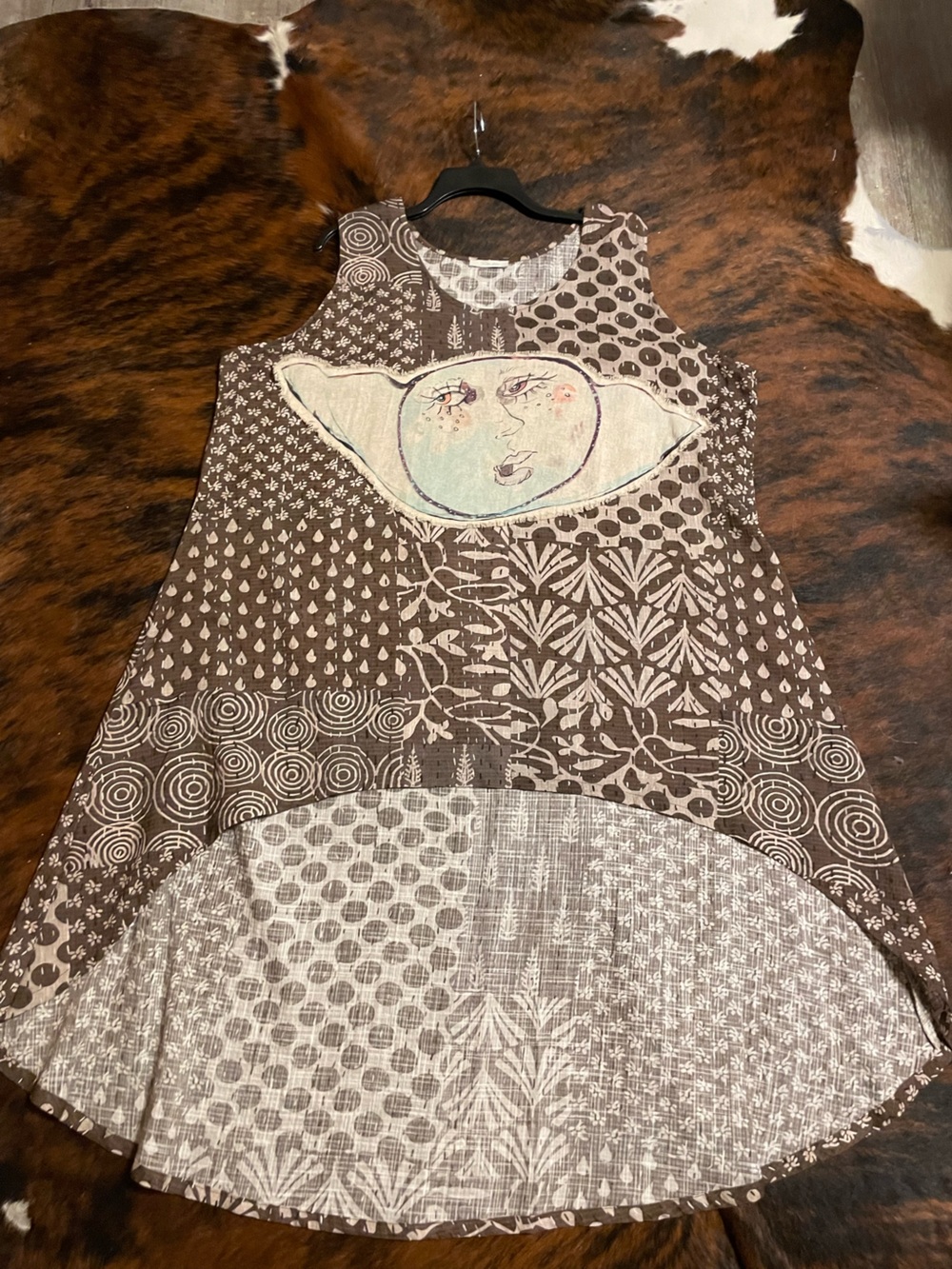 bohemian patchwork high-low tunic features a unique face graphic - Picture 4 of 6